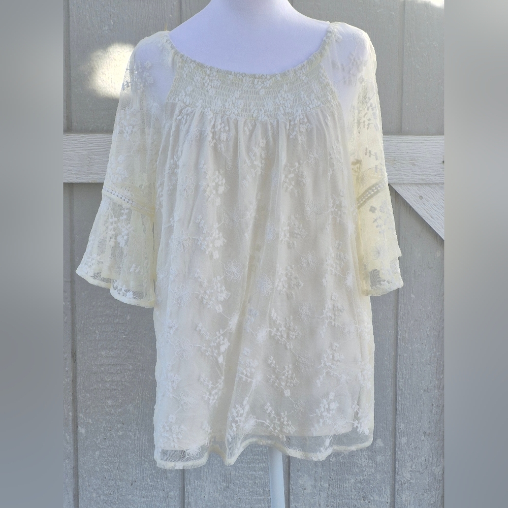 WESTPORT  Women's Blouse Floral Lace Peasant Top Bell Sleeves Cream Boho Size L - Picture 5 of 11